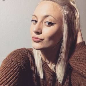 Meet your Posher, Kaelyn